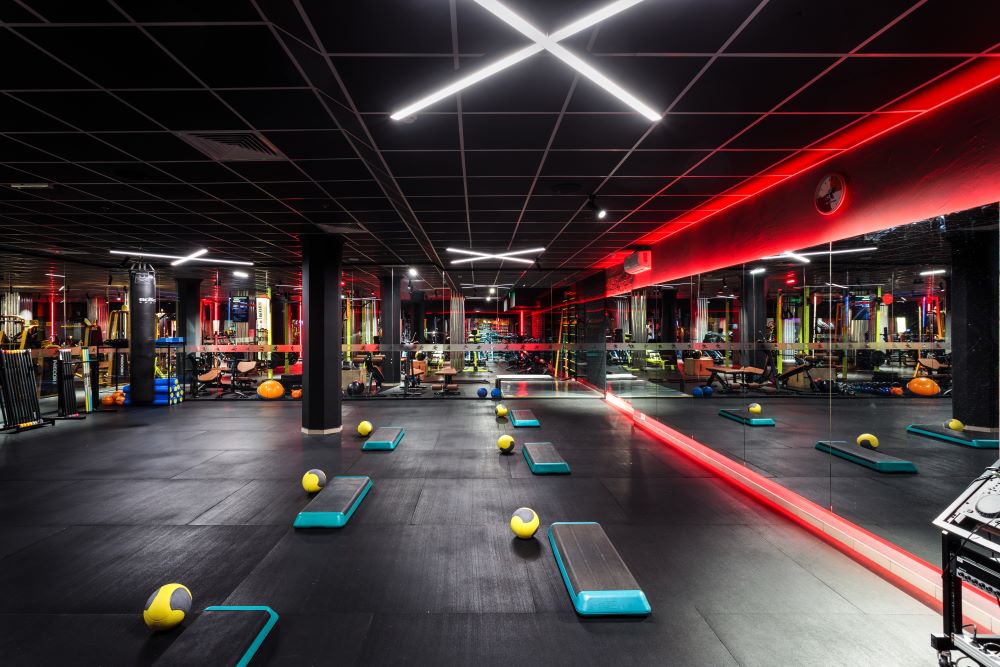 CRASH GYM: Студія групових програм SpeedFit Теремки Фото